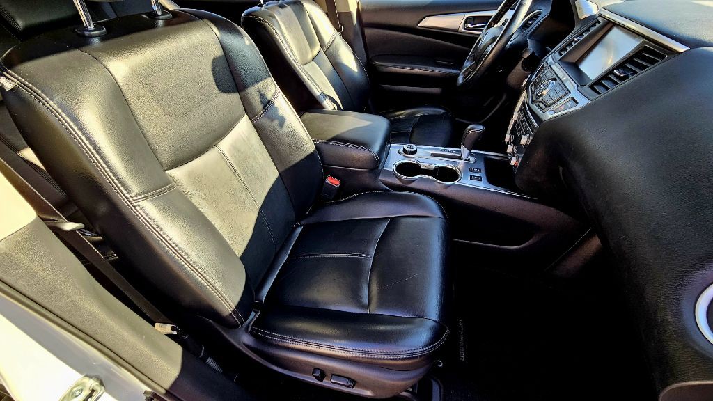 2019 Nissan Pathfinder Image 41