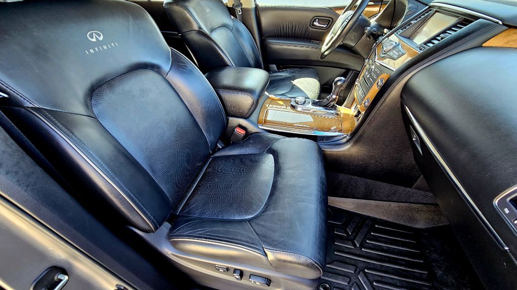 2014 INFINITI QX80 Image 46