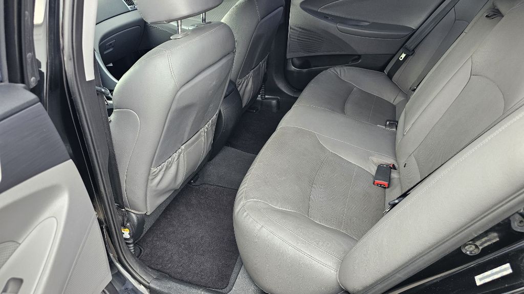 2014 Hyundai Sonata Image 22