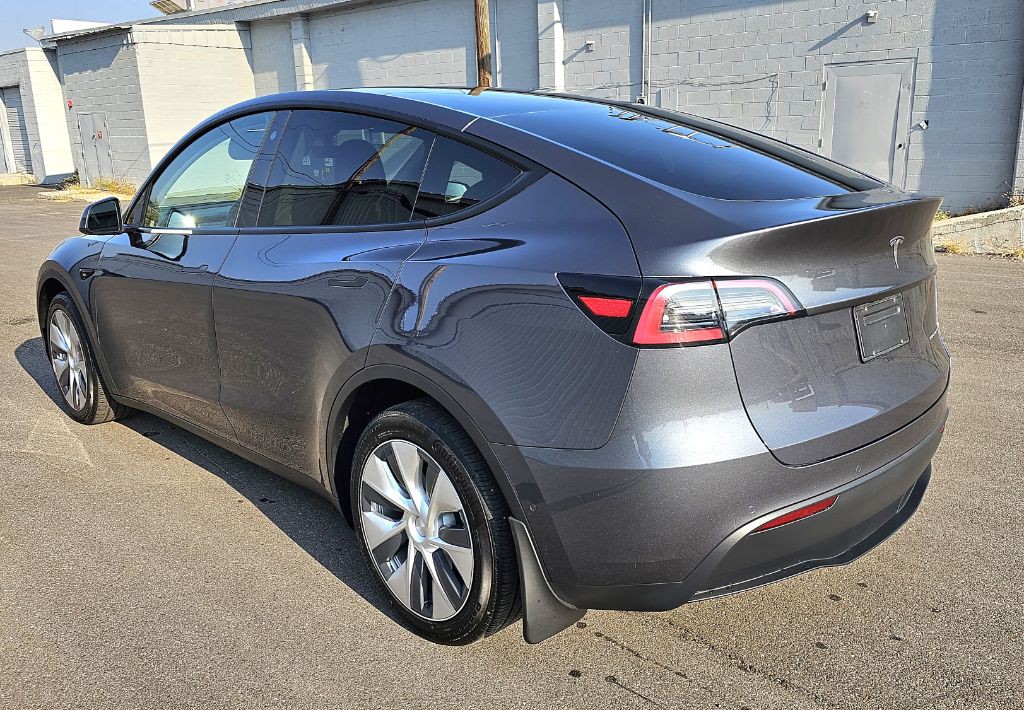 2021 Tesla Model Y Image 7