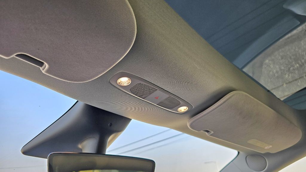 2021 Tesla Model Y Image 19