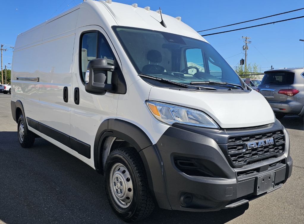 2023 RAM Promaster Image 3