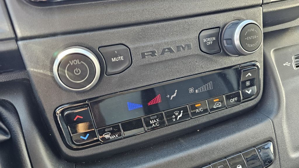 2023 RAM Promaster Image 25