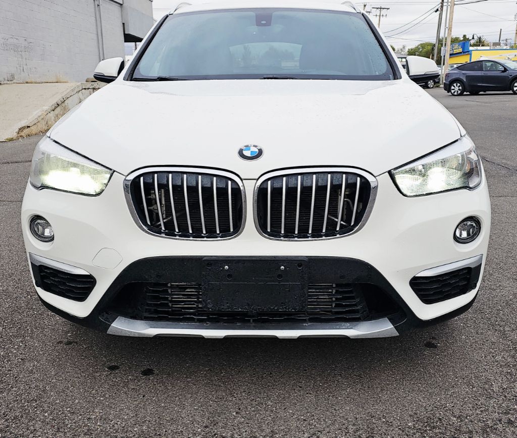 2018 BMW X1 Image 2