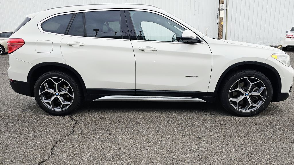 2018 BMW X1 Image 4