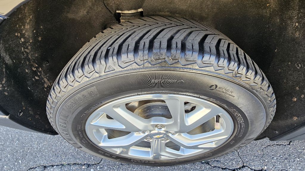 2019 Chevrolet Equinox Image 12