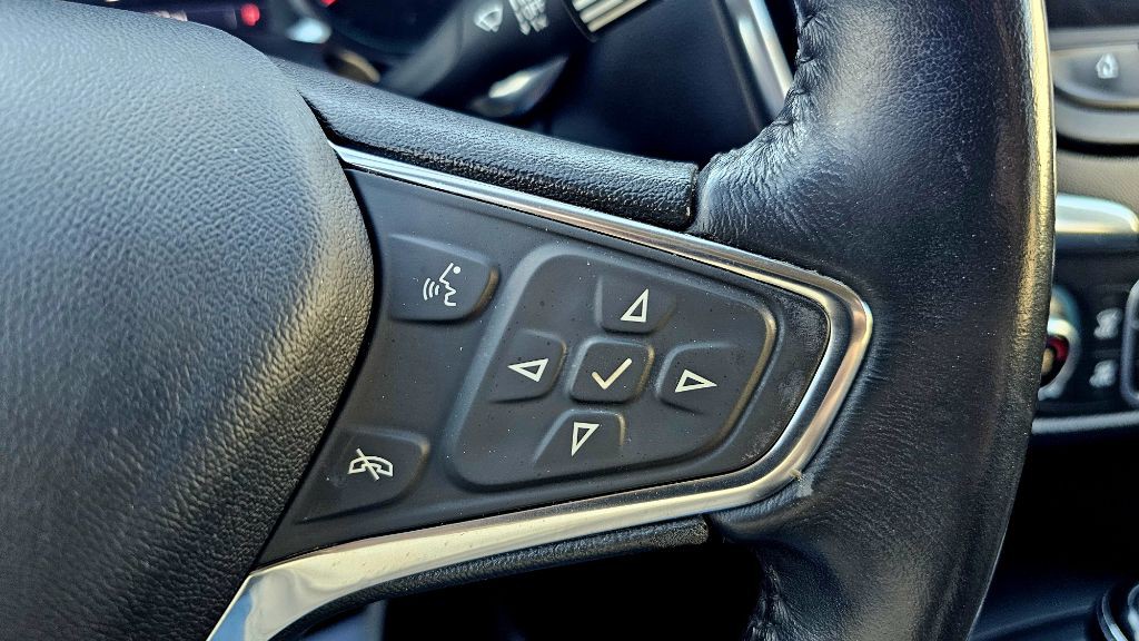 2019 Chevrolet Equinox Image 21