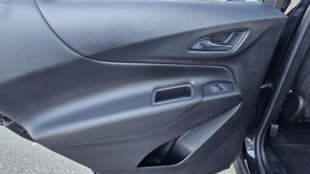 2019 Chevrolet Equinox Image 36
