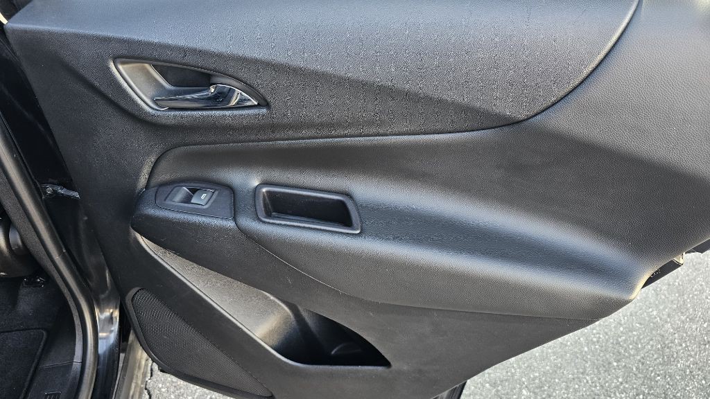 2019 Chevrolet Equinox Image 44