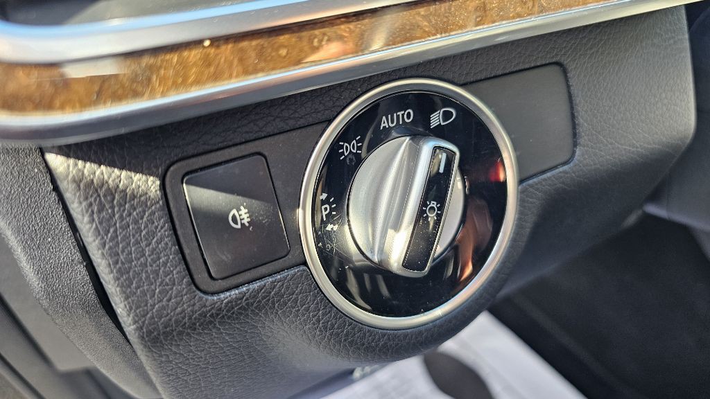 2014 Mercedes-Benz E-Class Image 16