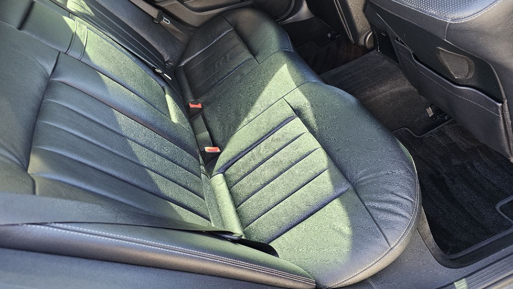 2014 Mercedes-Benz E-Class Image 42