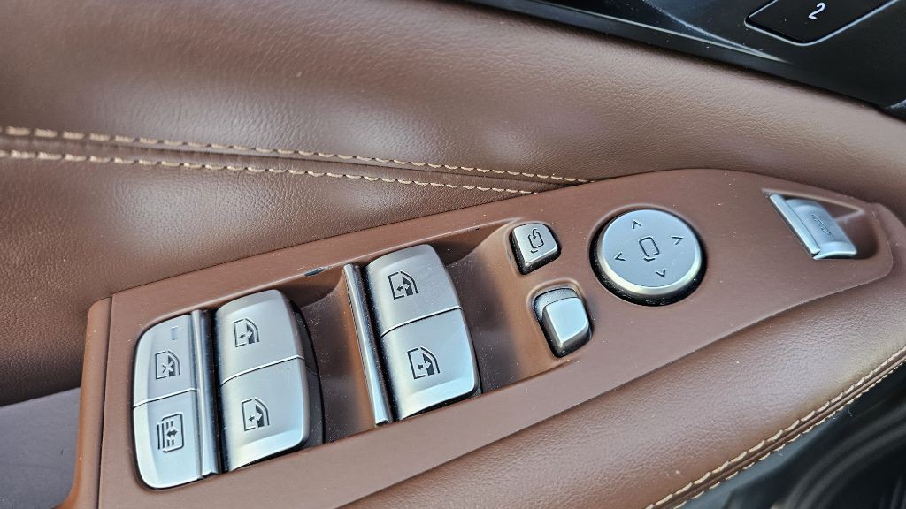 2020 BMW X7 Image 23