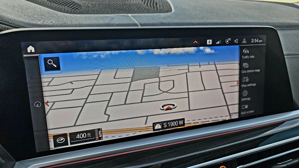 2020 BMW X7 Image 36