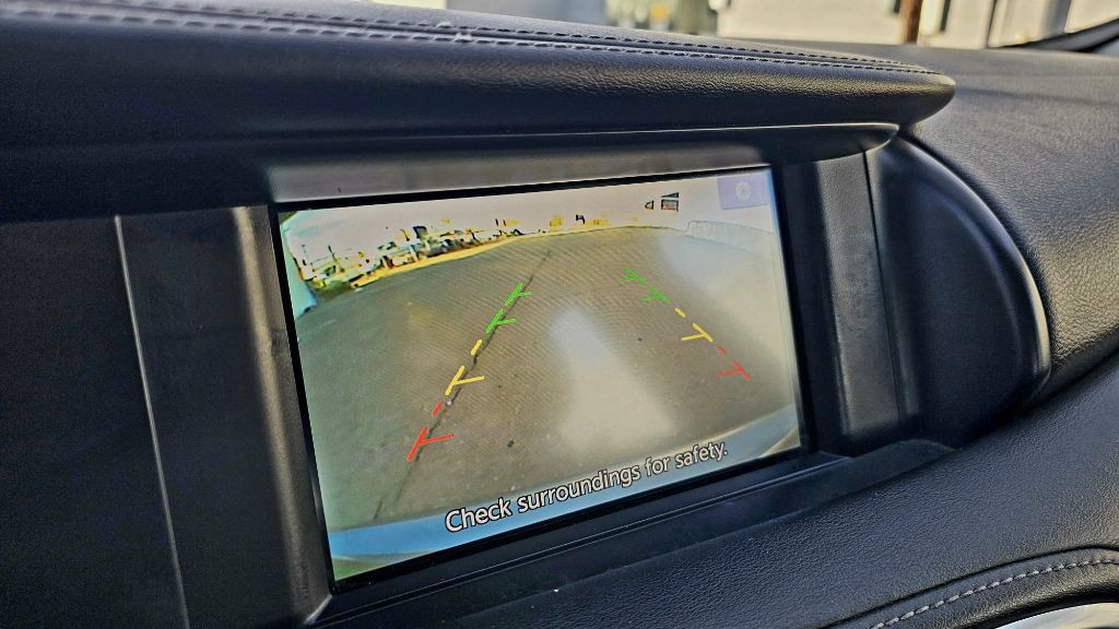 2017 INFINITI QX30 Image 23