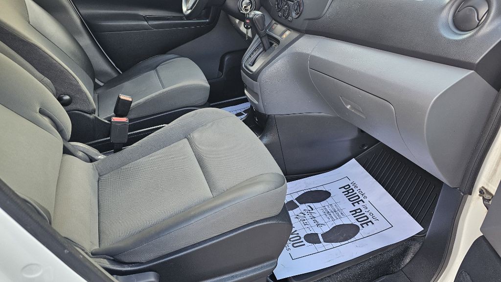 2021 Nissan NV200 Image 31