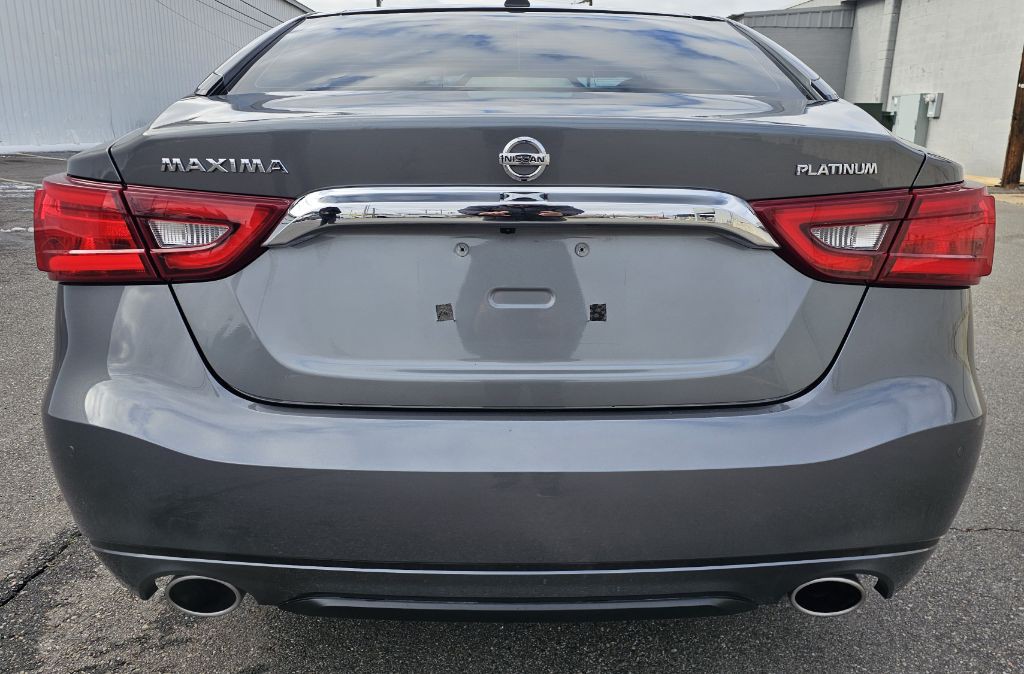 2016 Nissan Maxima Image 6