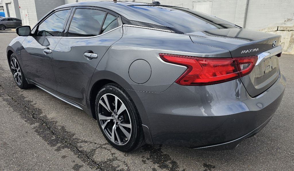 2016 Nissan Maxima Image 7