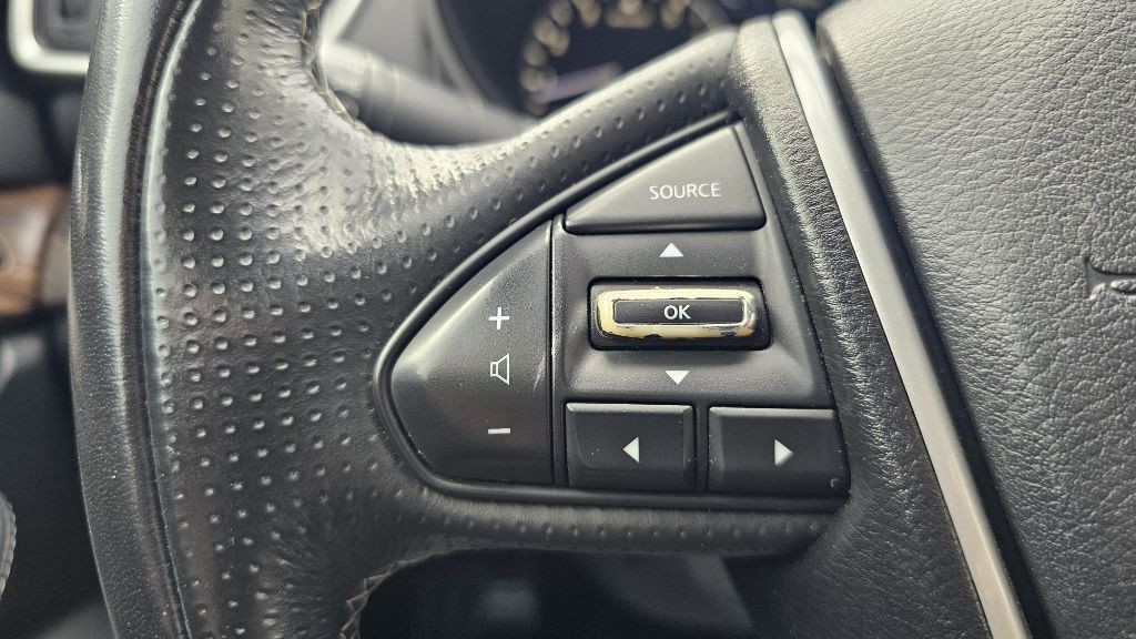 2016 Nissan Maxima Image 18