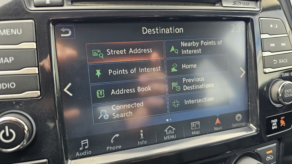 2016 Nissan Maxima Image 20