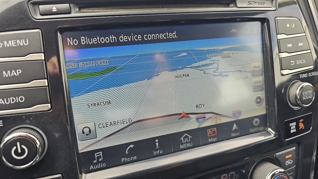 2016 Nissan Maxima Image 22