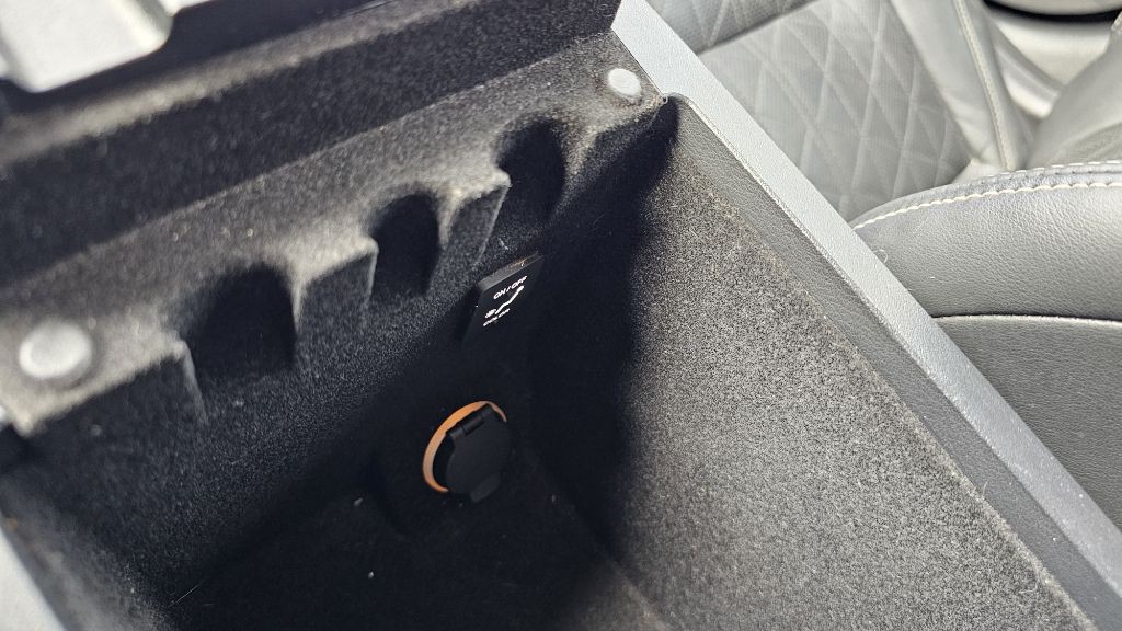 2016 Nissan Maxima Image 31