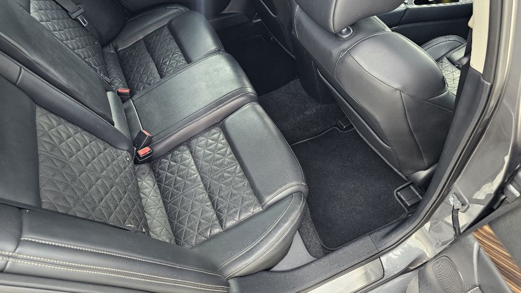 2016 Nissan Maxima Image 45