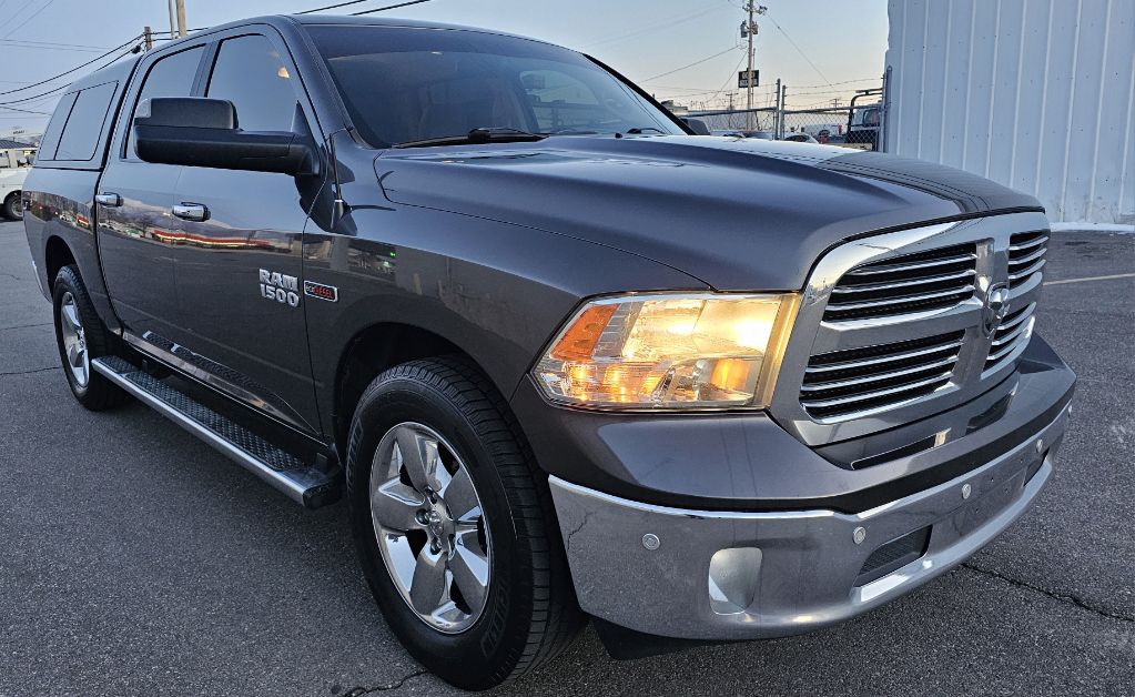 2017 RAM 1500 Image 3