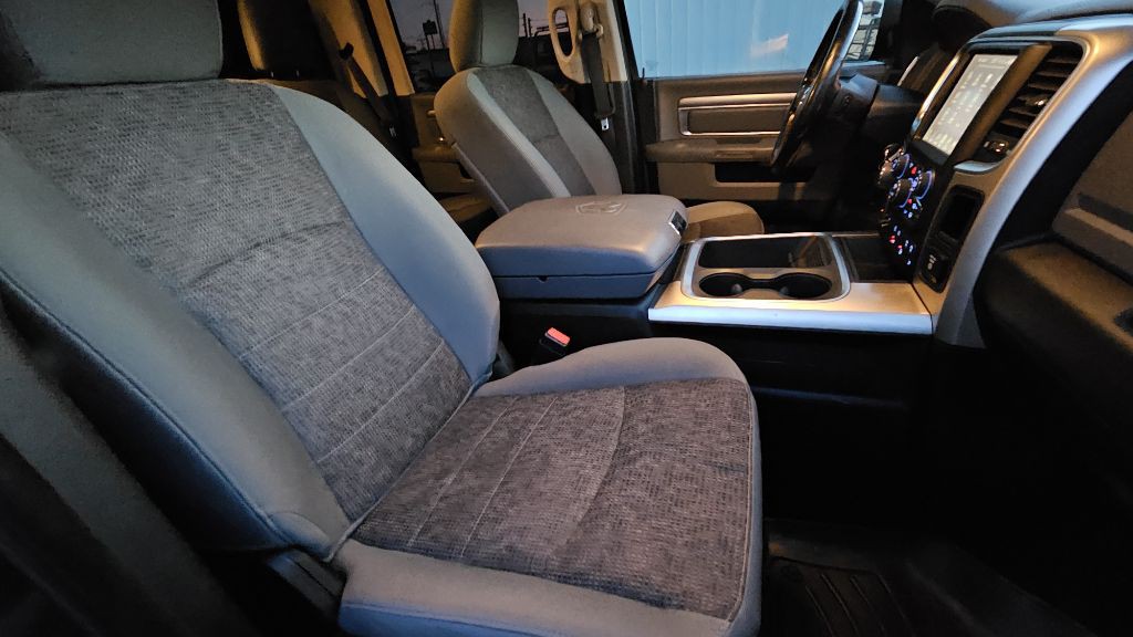 2017 RAM 1500 Image 38