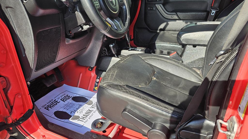 2013 Jeep Wrangler Unlimited Image 13