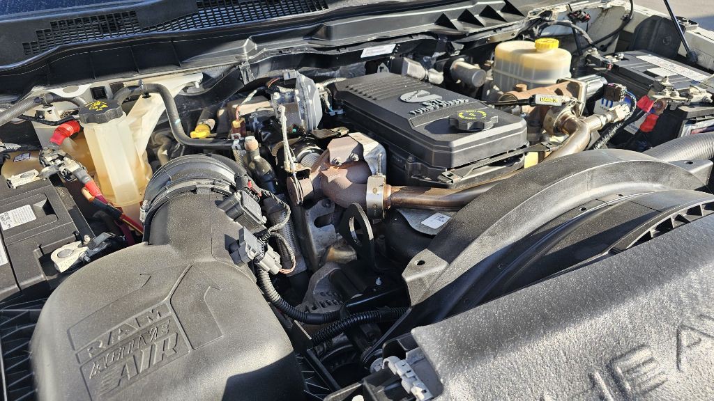 2017 RAM 2500 Image 10