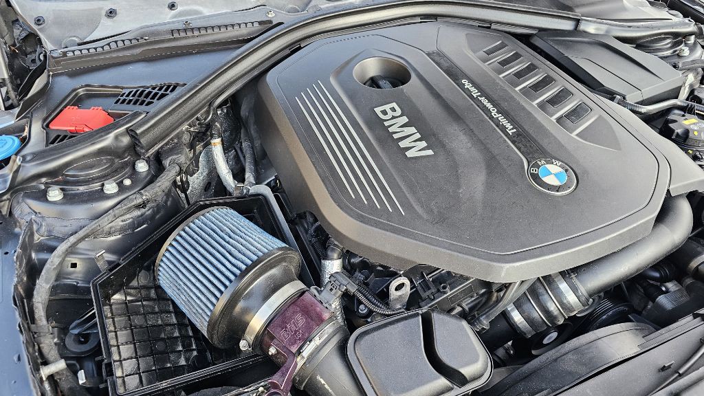 2016 BMW 3 Series Image 11