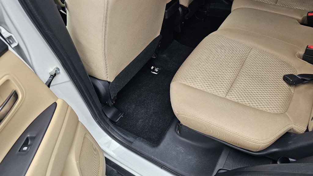 2017 Mitsubishi Outlander Image 27