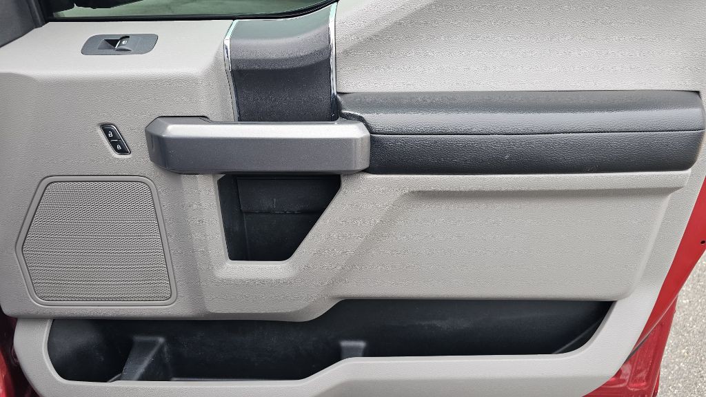 2015 Ford F-150 Image 35