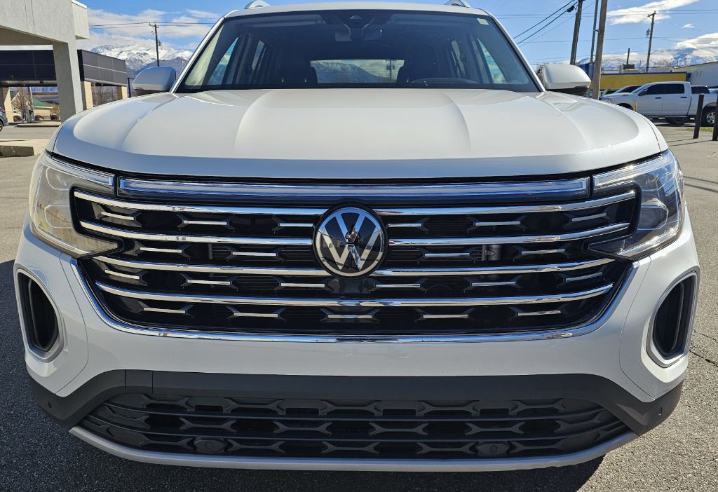 2024 Volkswagen Atlas Image 2