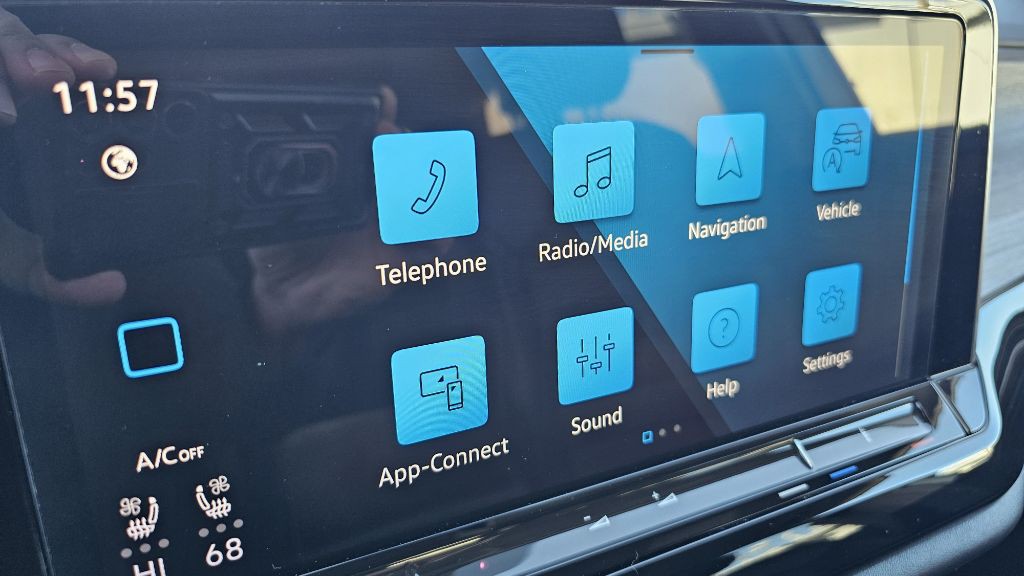 2024 Volkswagen Atlas Image 24