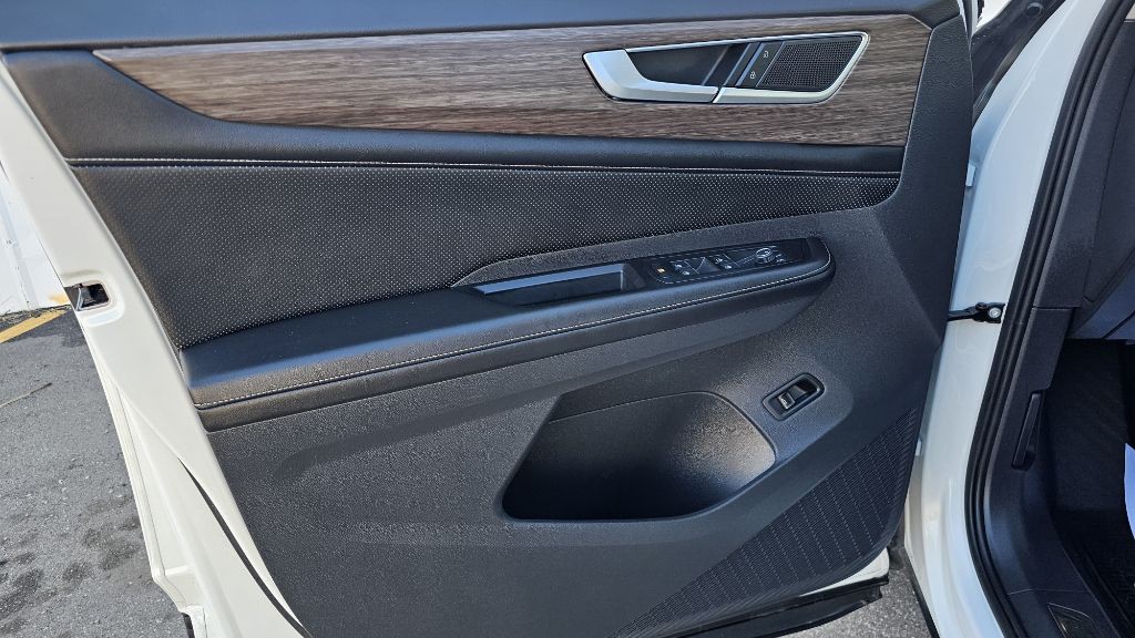 2024 Volkswagen Atlas Image 29