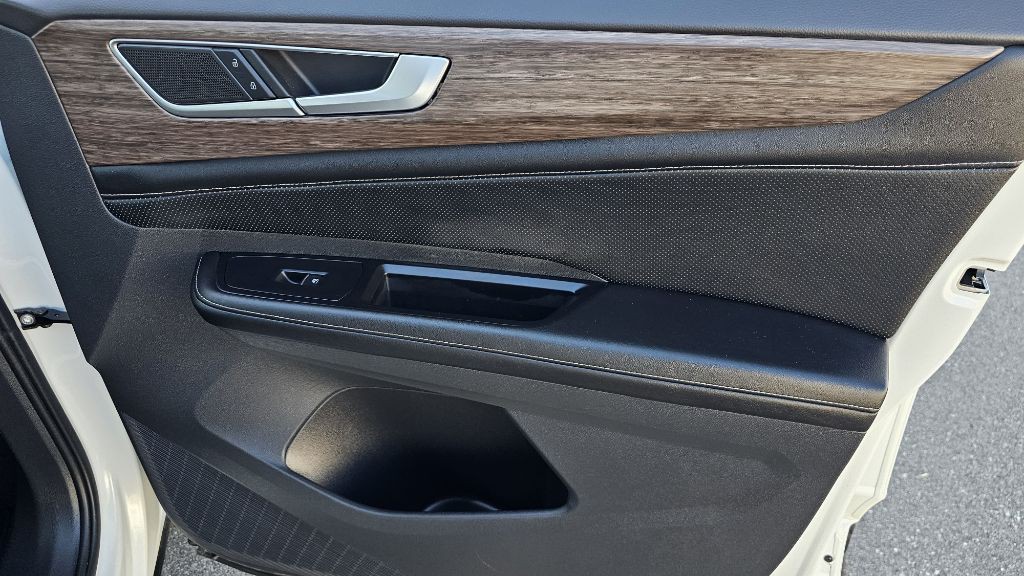 2024 Volkswagen Atlas Image 44