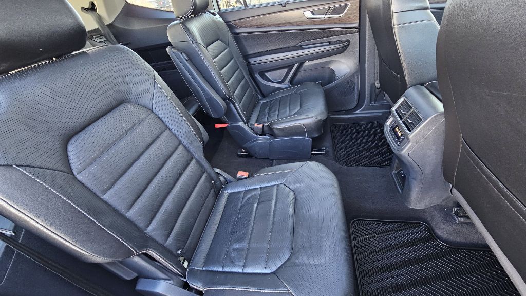 2024 Volkswagen Atlas Image 45