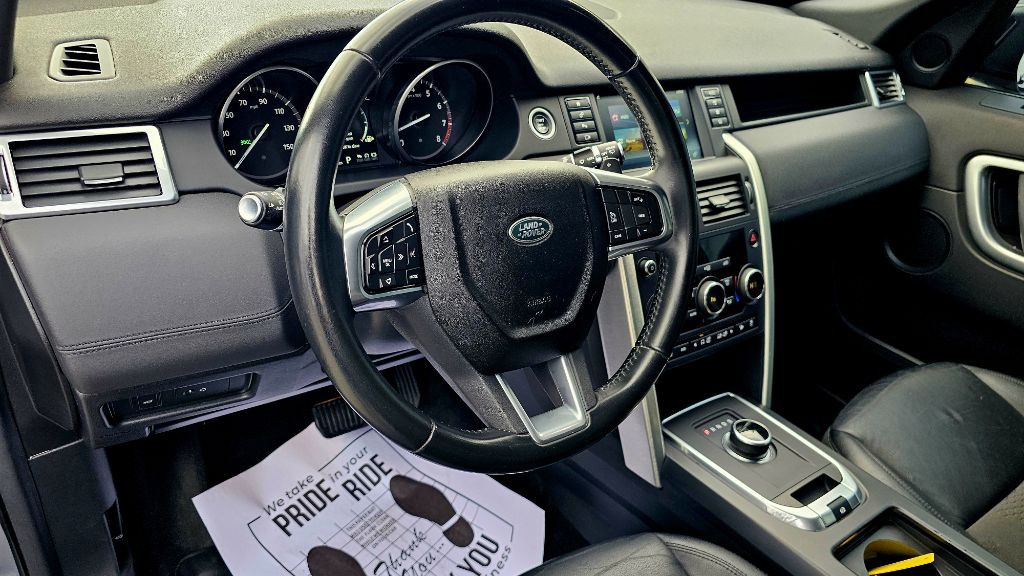2018 Land Rover Discovery Sport Image 15