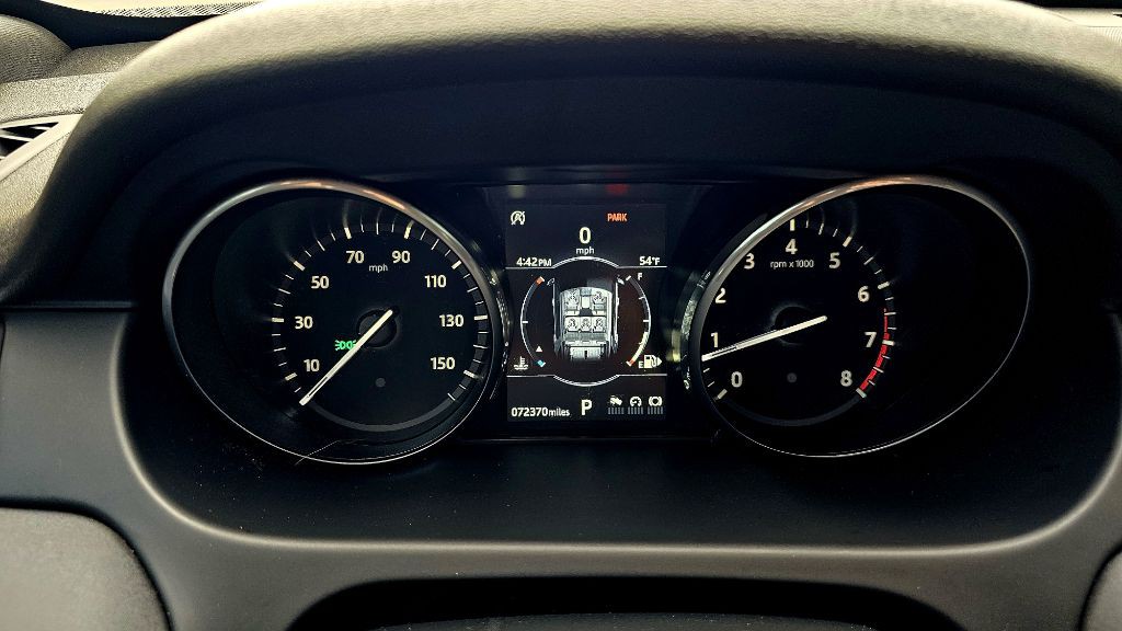 2018 Land Rover Discovery Sport Image 19