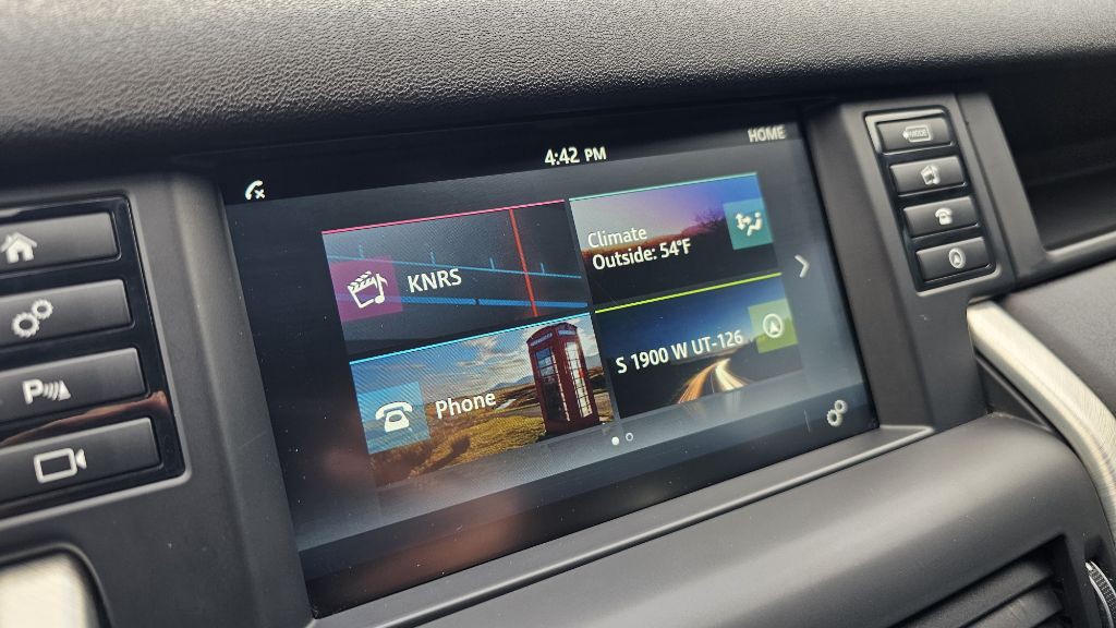 2018 Land Rover Discovery Sport Image 20