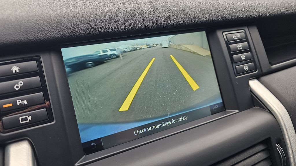 2018 Land Rover Discovery Sport Image 21