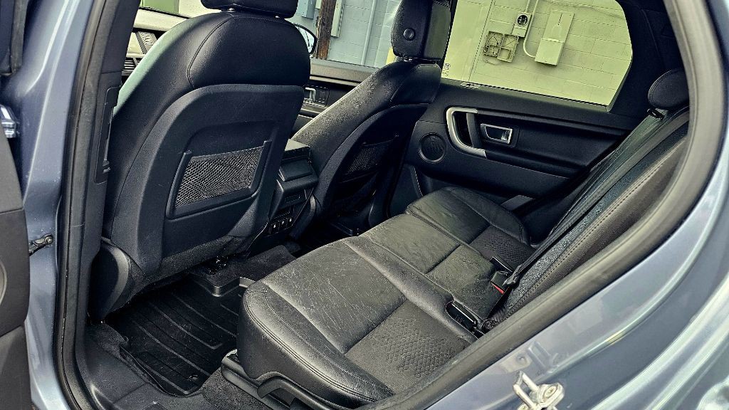 2018 Land Rover Discovery Sport Image 29