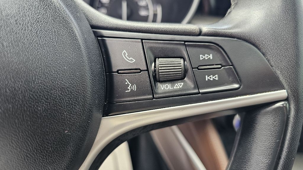 2019 Alfa Romeo Stelvio Image 20