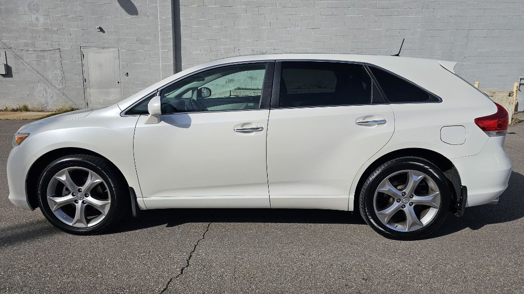 2009 Toyota Venza Image 8