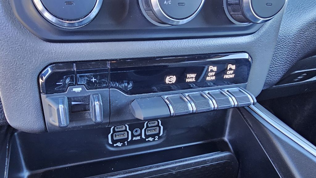 2024 RAM 2500 Image 17