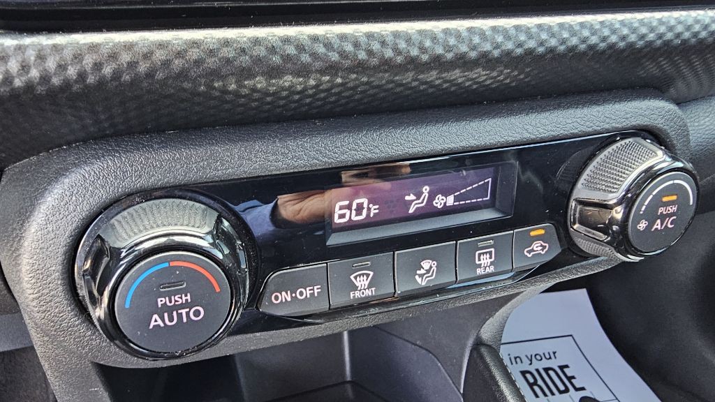 2021 Nissan Kicks Image 21