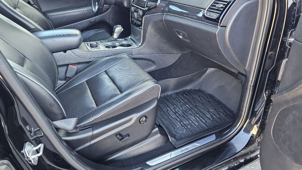 2019 Jeep Grand Cherokee Image 41