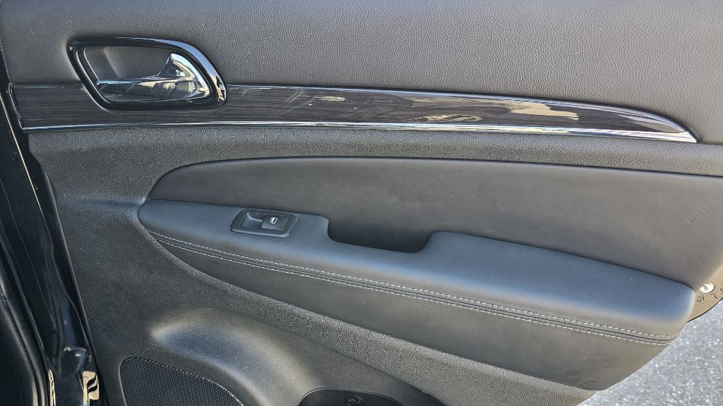 2019 Jeep Grand Cherokee Image 47