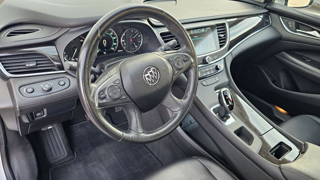 2017 Buick Lacrosse Image 15